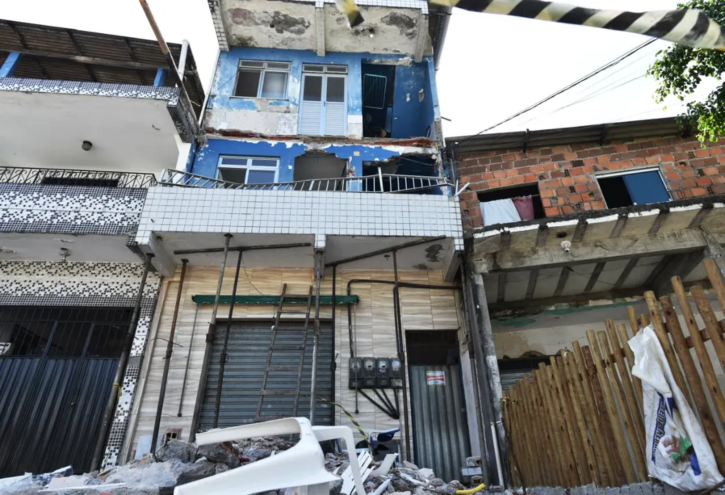 A tragédia resultou na morte de três pessoas e deixou outras oito feridas