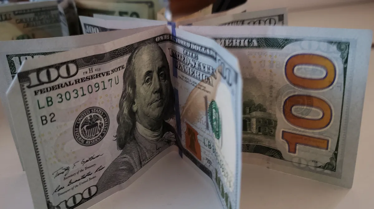 Dólar