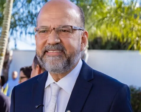 Imagem ilustrativa da imagem Em deliberação unânime, segunda turma do STF confirma Robério Oliveira como prefeito de Eunápolis