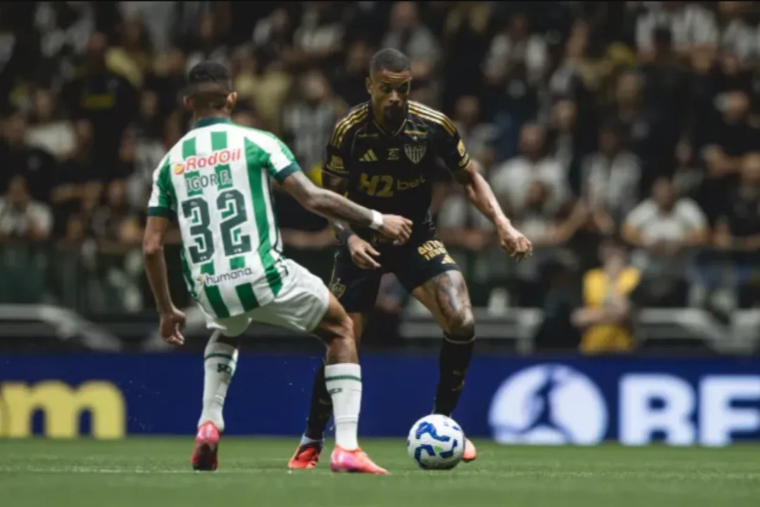 Mesmo sem jogar, Vitória vibra com o empate de Juventude e Atlético-MG, dois adversários diretos na zona de rebaixamento.