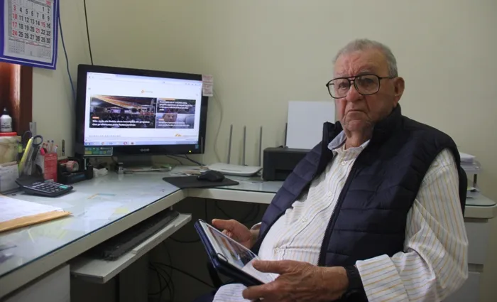 Arnor Carneiro de Araújo contribuí para o do município de Valente