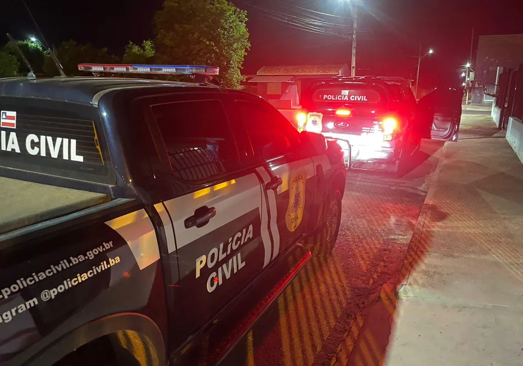 Imagem ilustrativa da imagem Homem é executado dentro de Hilux ao chegar em condomínio em Salvador