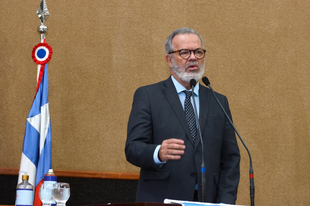 Ex-ministro Raul Jungmann recebeu título de Cidadão Baiano nesta quinta-feira, 30, na Alba