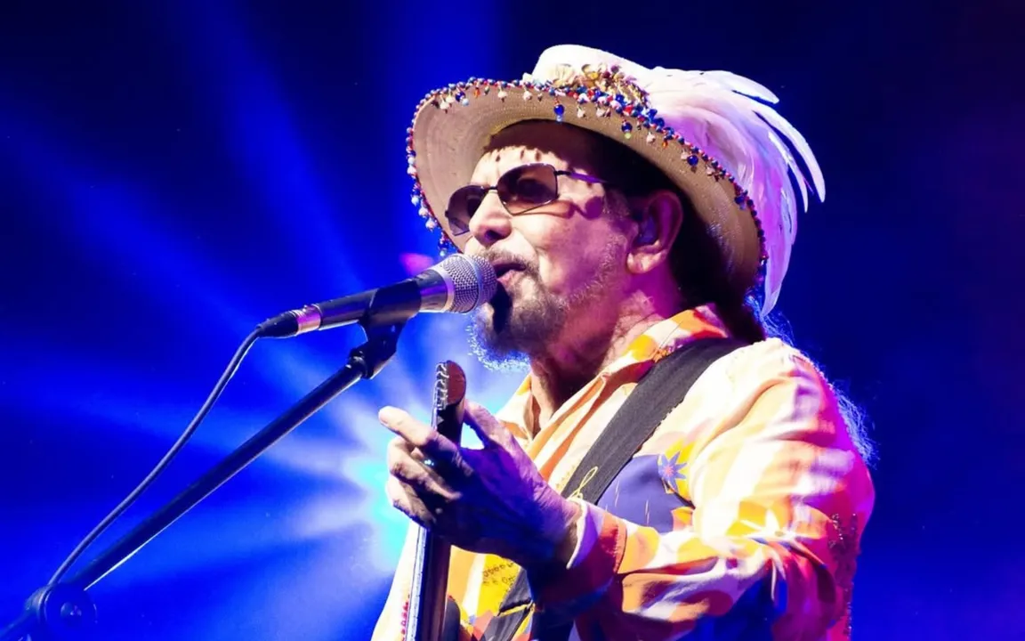 O cantor é uam das atrações do Festival