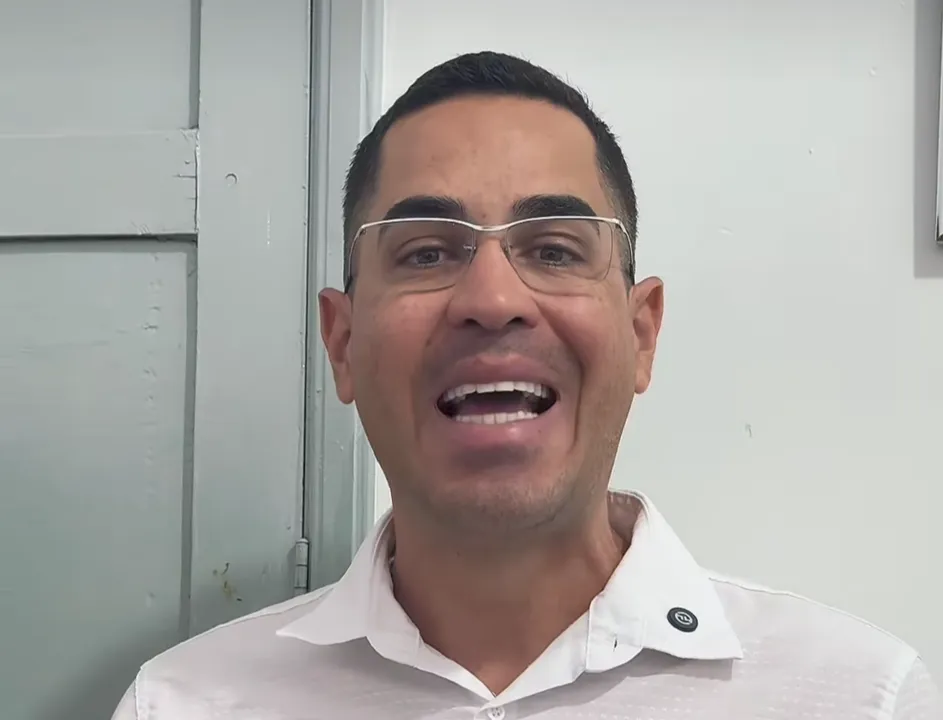 Prefeito de Mairi, Gustavo Carneiro (MDB)