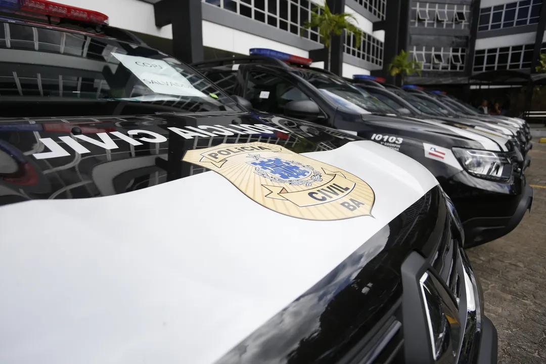Suspeitos permanecem custodiados à disposição do Poder Judiciário