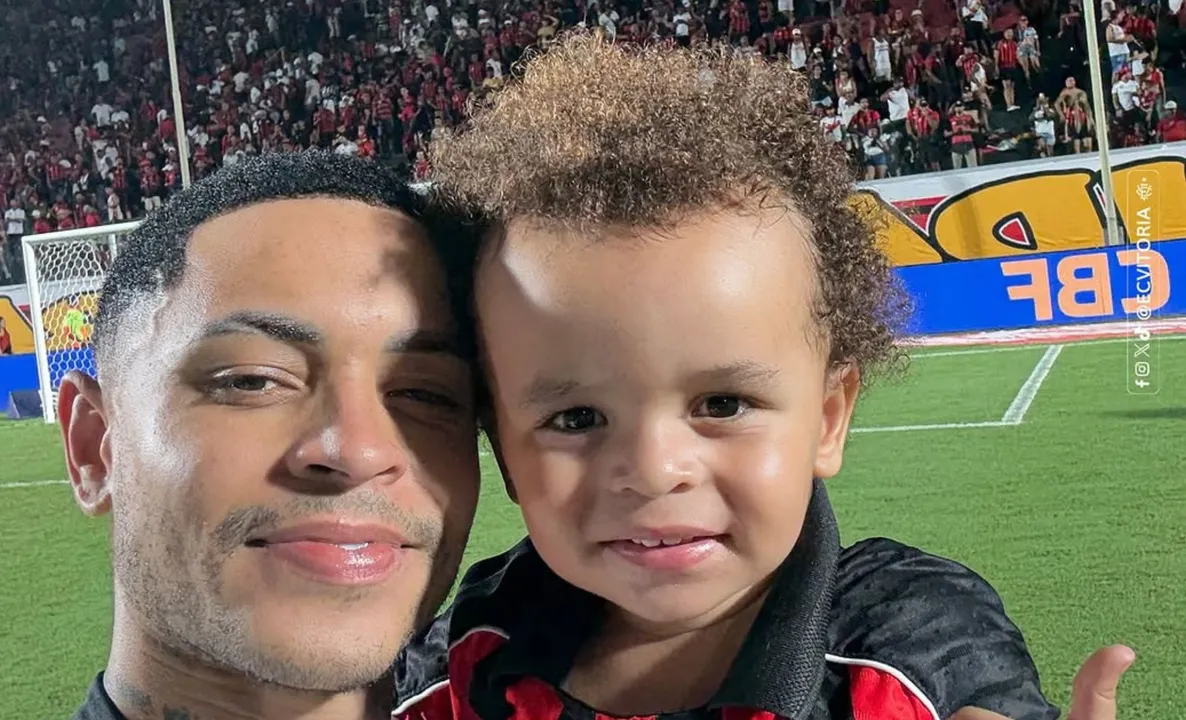 Matheuzinho e seu filho João Pedro