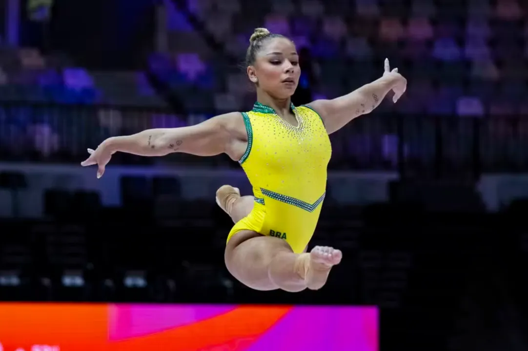 Com Flávia Saraiva de volta ao solo, Brasil define as atletas para o Mundial de Ginástica de Jacarta. Saiba a estratégia, a ausência de Rebeca Andrade e a escalação completa