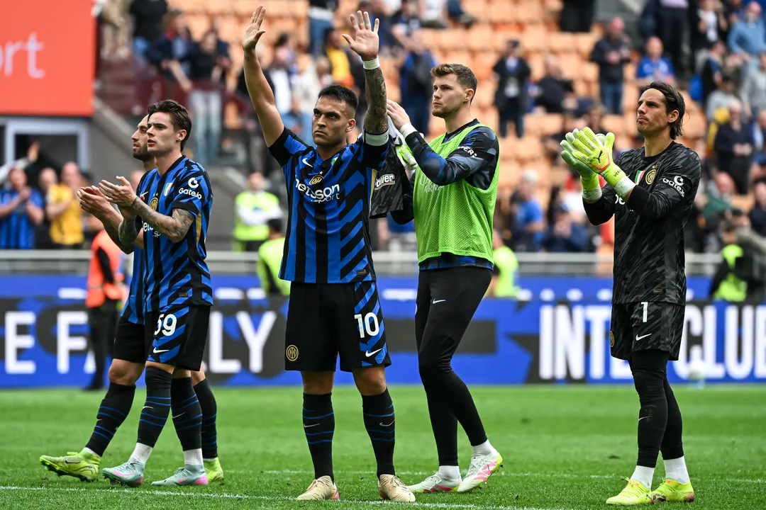 Goleiro da Inter atropela idoso em cadeira de rodas na Itália