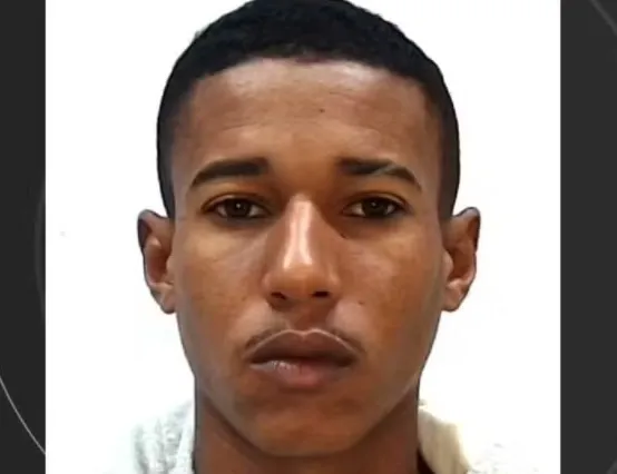 Segundo testemunhas, quatro homens invadiram a residência