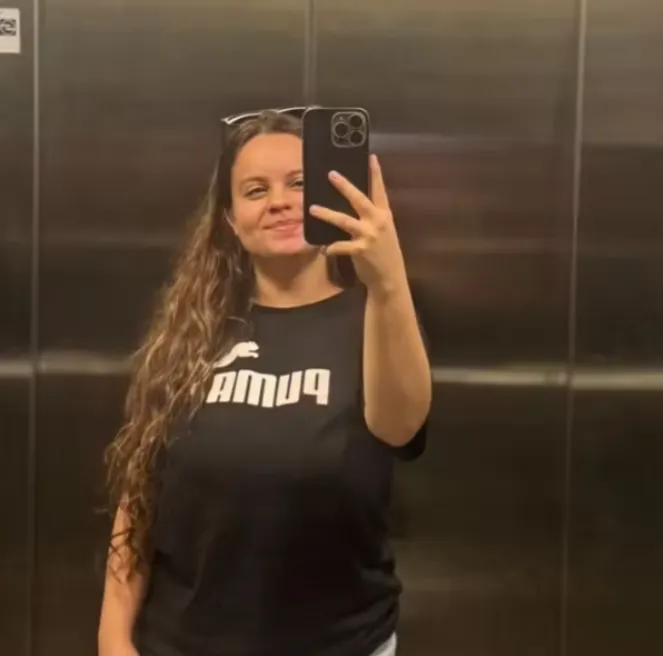 Beatriz Munhos, de 20 anos