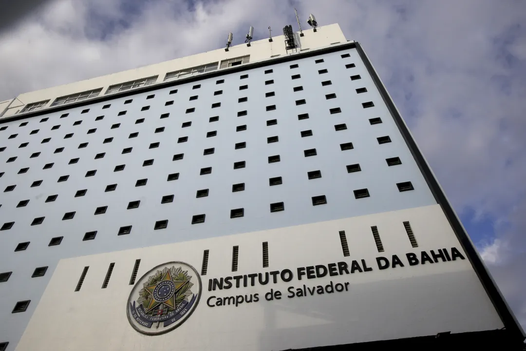 Fachada do Instituto Federal da Bahia (IFBA), no Barbalho
