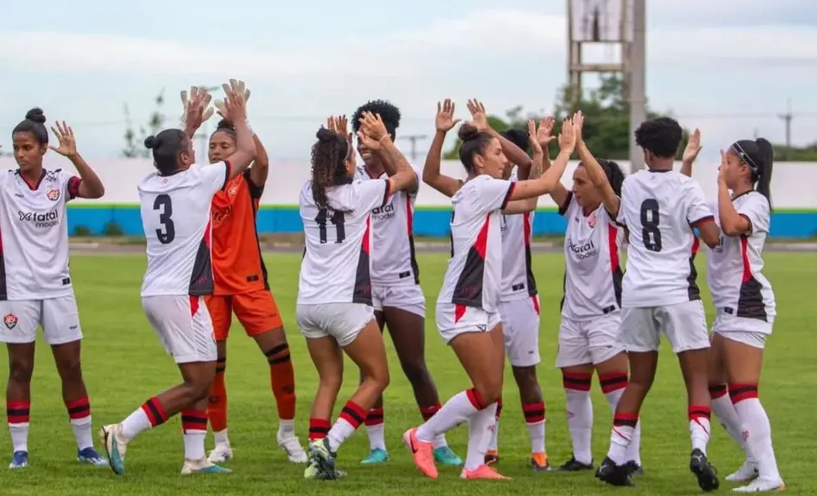 Jogadoras do Vitória