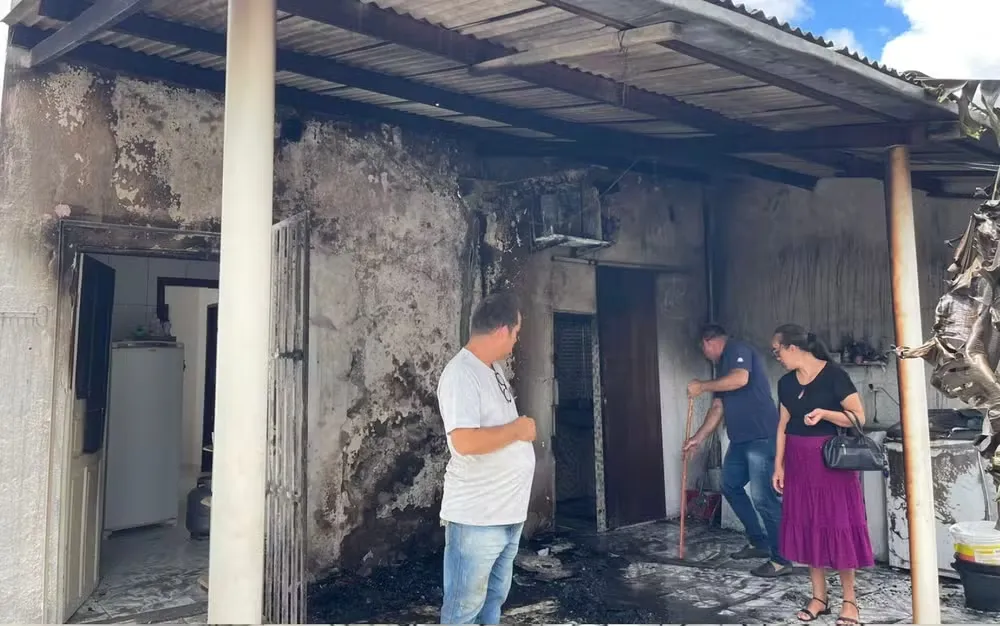 Idosa sofreu queimadura e foi levada a uma unidade de saúde