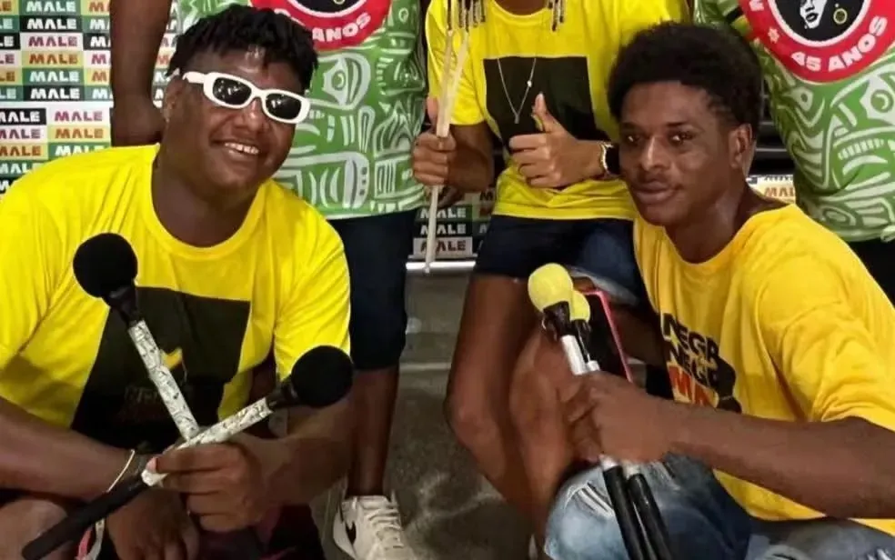 Os irmãos estavam na cidade participando de uma excursão com cerca de 150 pessoas quando foram executados