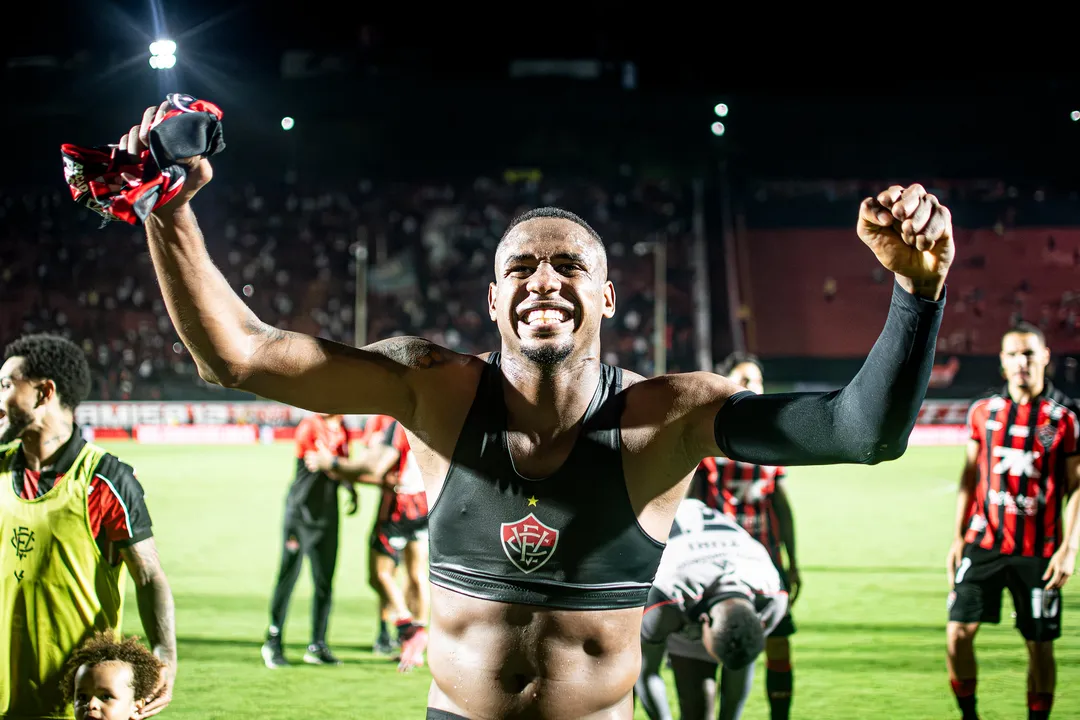 Imagem ilustrativa da imagem Jair Ventura revela trabalho psicológico com Dudu após nova suspensão