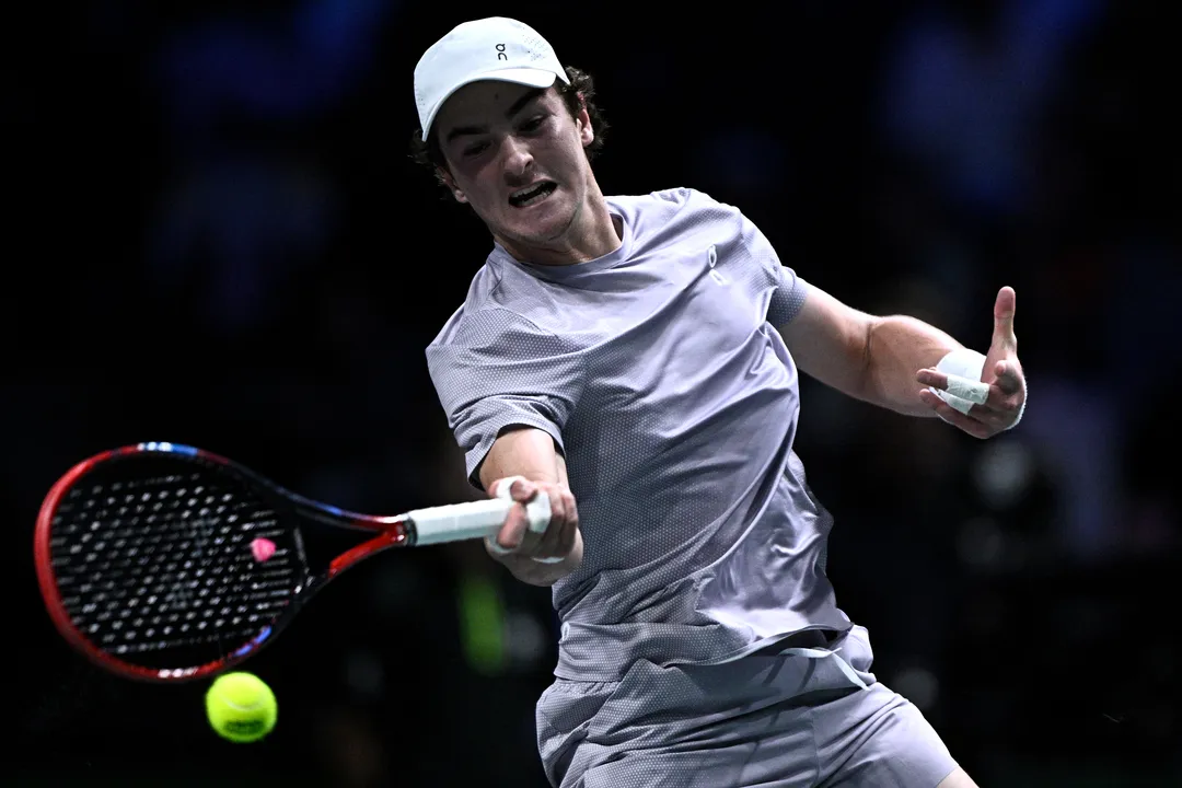 Tenista brasileiro João Fonseca é atração no ATP de Adelaide 2026