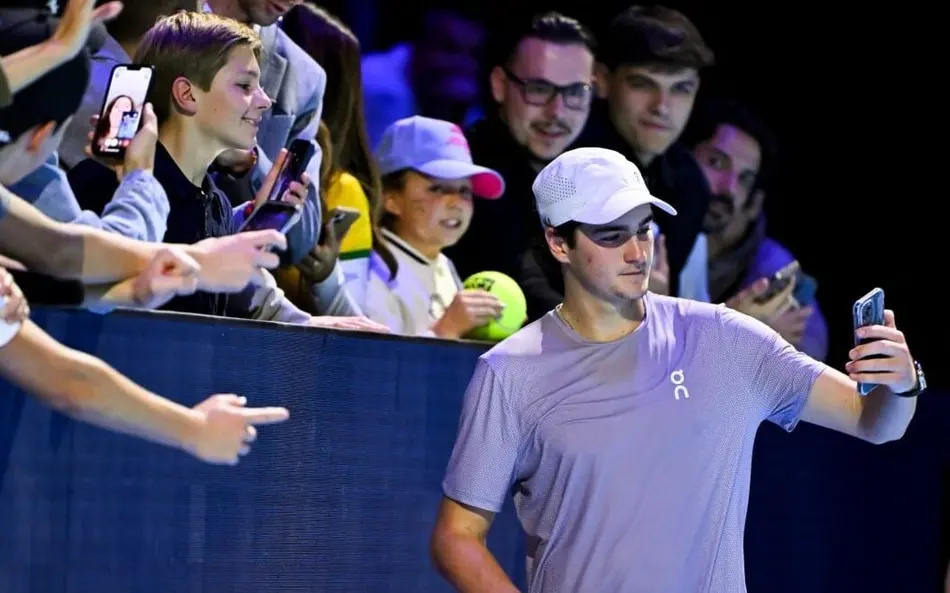 Com a vitória desta terça, João soma 50 pontos, tornando-se o número 28 do mundo