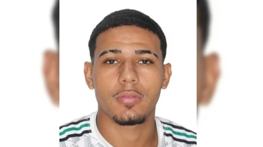 O jovem afirmou ser morador da Rocinha, o que teria aumentado a desconfiança dos agressores.