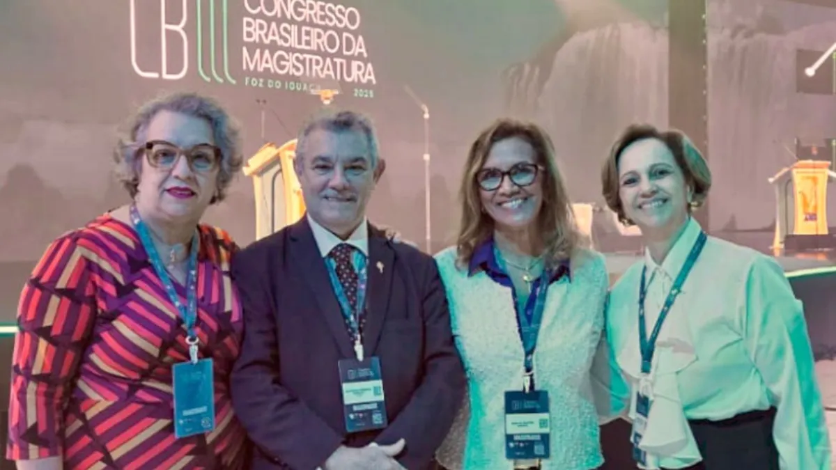 Magistrados Cenina Maria Cabral Saraiva, Baltazar Miranda Saraiva, Nartir Dantas Weber e Newcy Mary da Cunha.