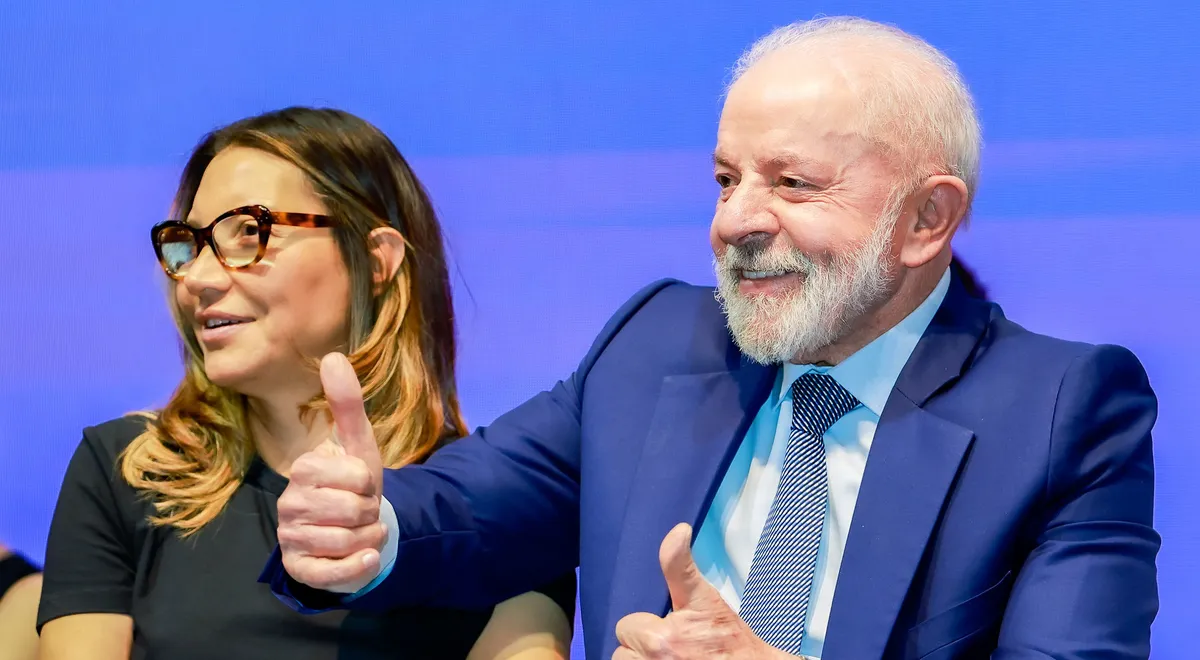 Lula (PT) e Janja durante agenda institucional