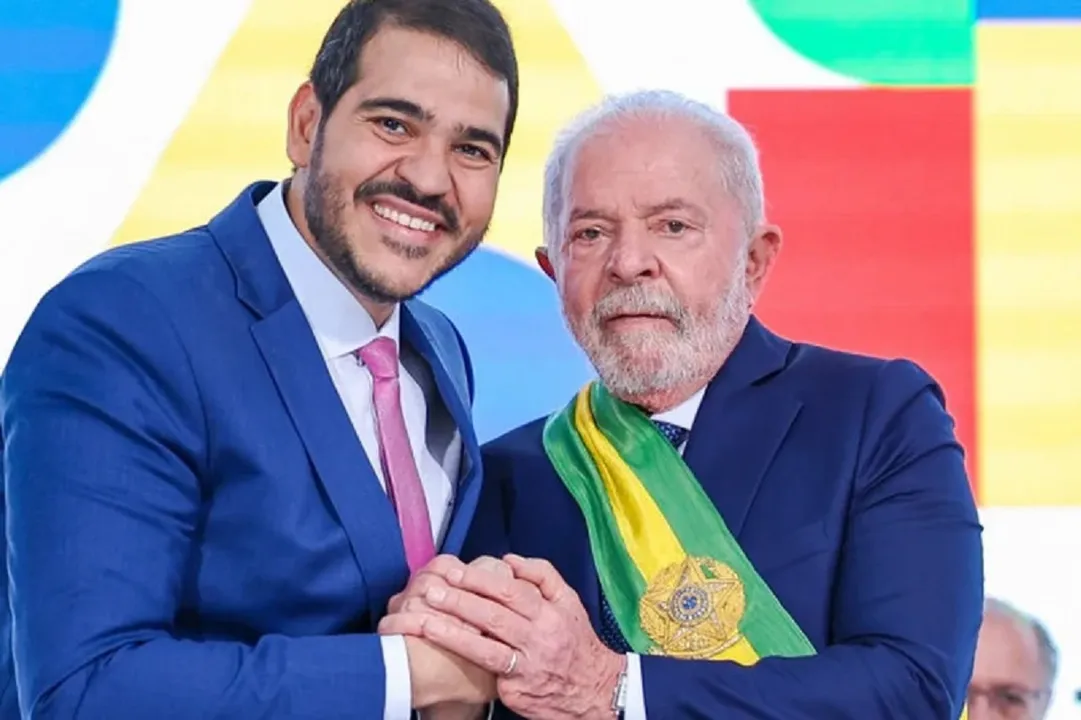 Messias deve ser indicado por Lula ao STF.