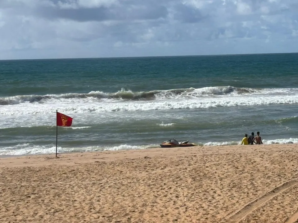 Praia onde o jovem desapareceu em Salvador