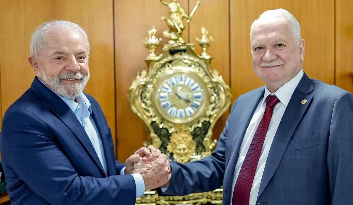 Lula e Fachin em agenda no Palácio do Planalto