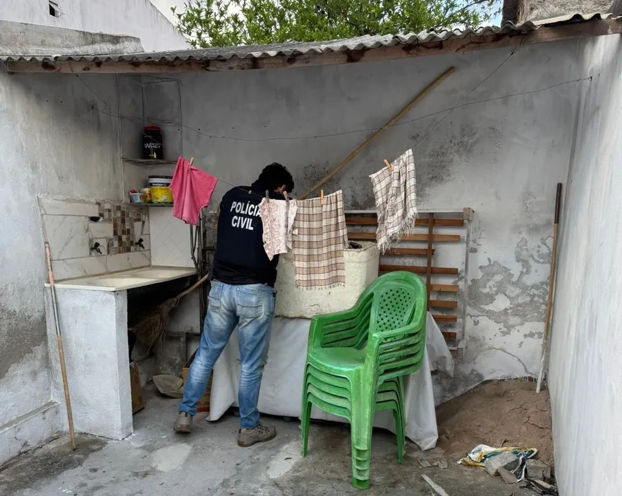 Três pessoas foram presas durante a operação