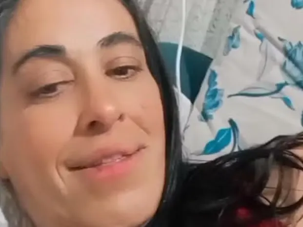 Ellen foi encontrada morta dentro de casa