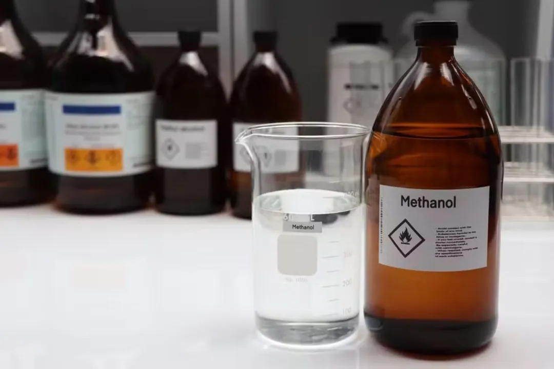 A Operação “Bebidas Etílicas” mobiliza as equipes na inspeção de bares, depósitos e distribuidores de bebidas em diferentes regiões de Salvador