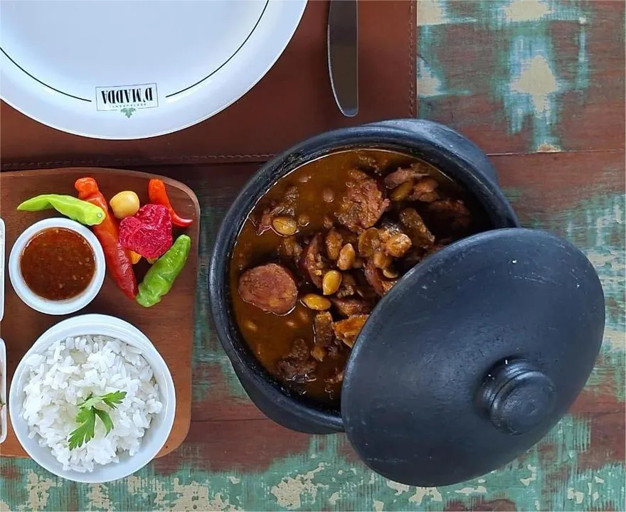 Imagem ilustrativa da imagem Música e gastronomia: quando notas e temperos dançam juntos na mesa
