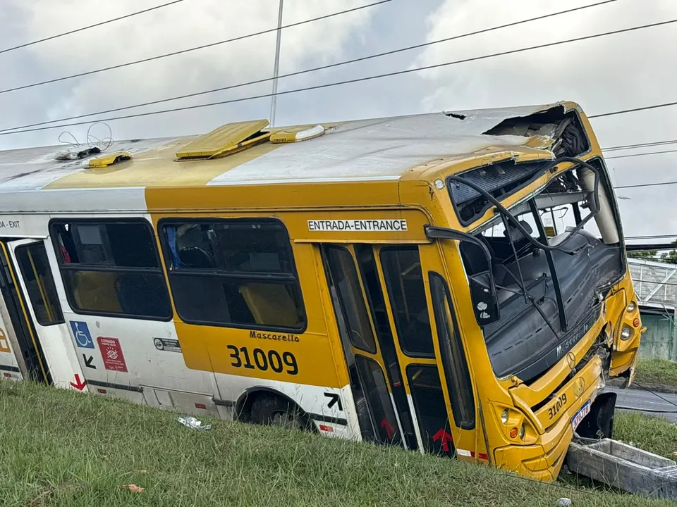 O acidente ocorreu sentido Paralela