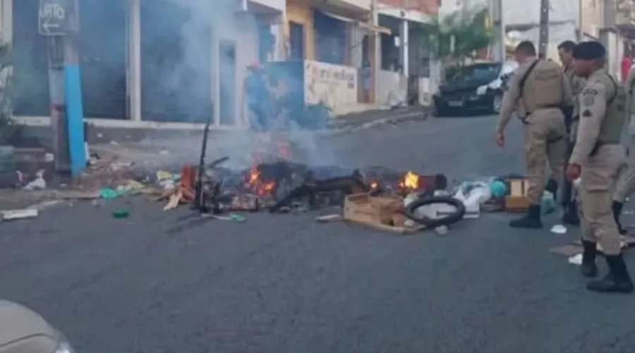 Ônibus pararam de rodar no bairro