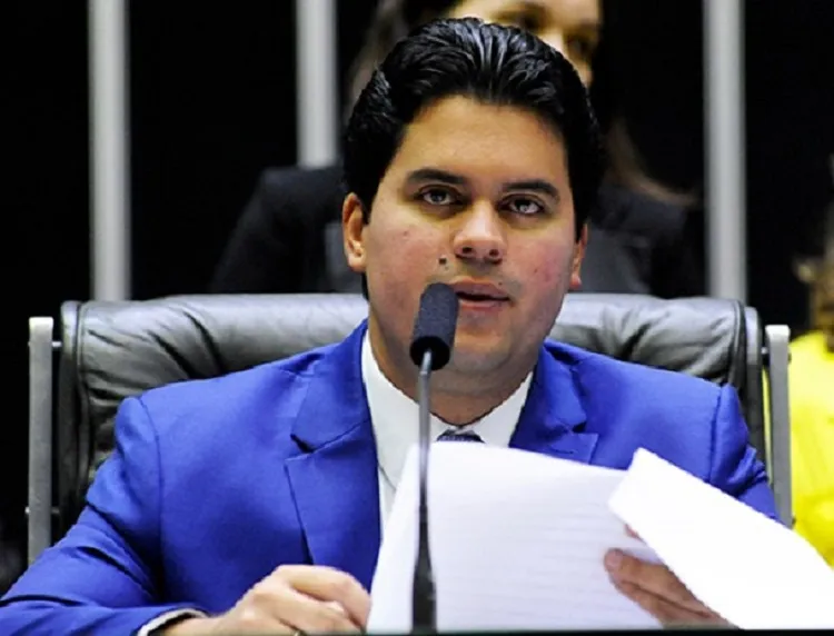 Decisão foi anunciada pelo senador Ciro Nogueira, presidente da sigla
