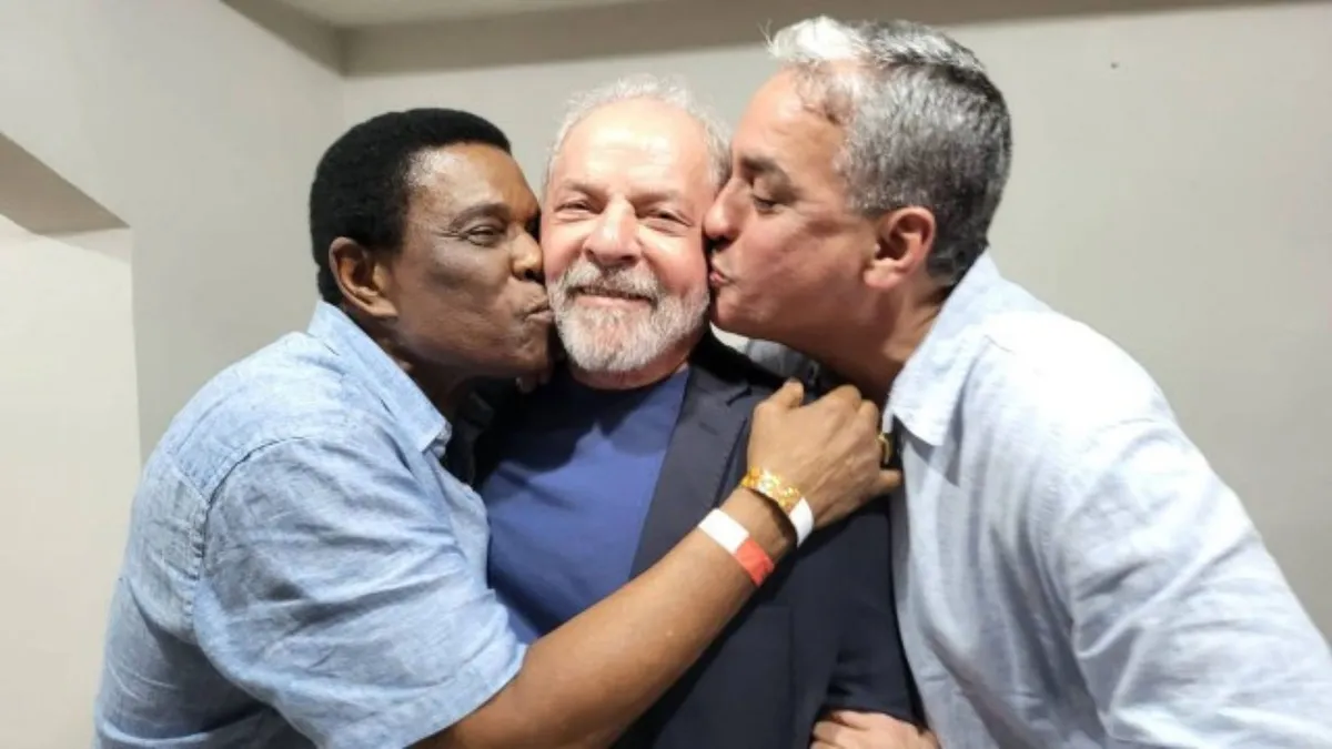 Neguinho da Beija-Flor pode ser candidato ao Senado