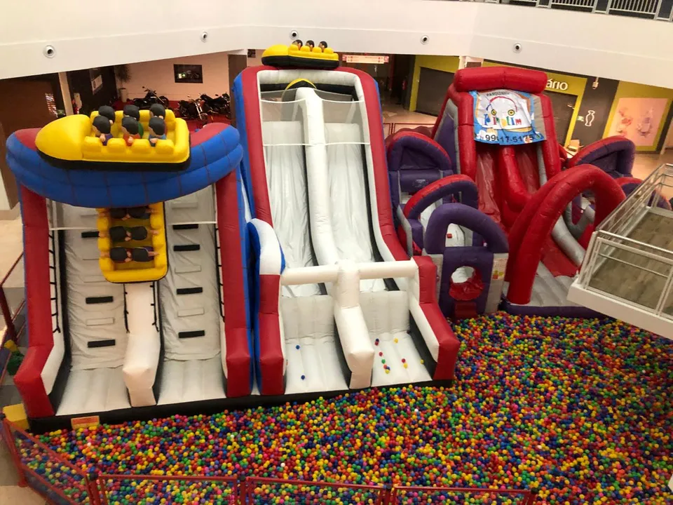 Parque inflável gigante é uma das atrações da feira neste ano