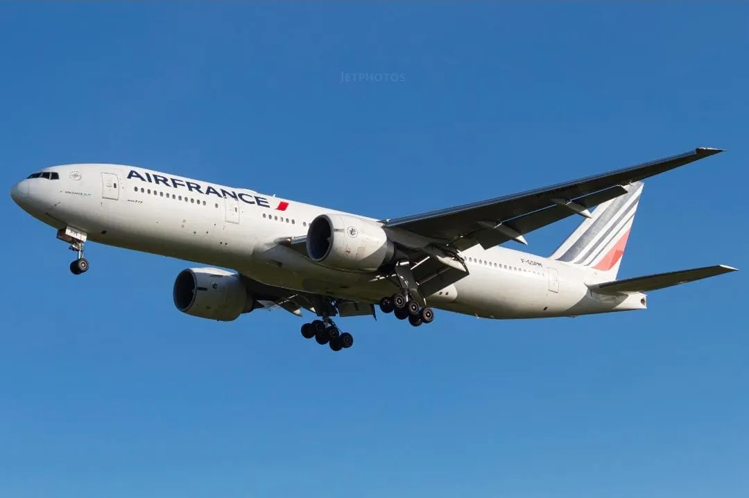 Aeronave tem Salvador como destino final