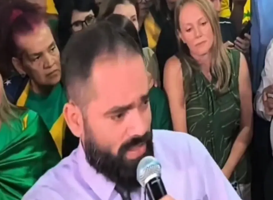 Lopes foi agredido após discursar pedindo para que Bolsonaro fosse condenado