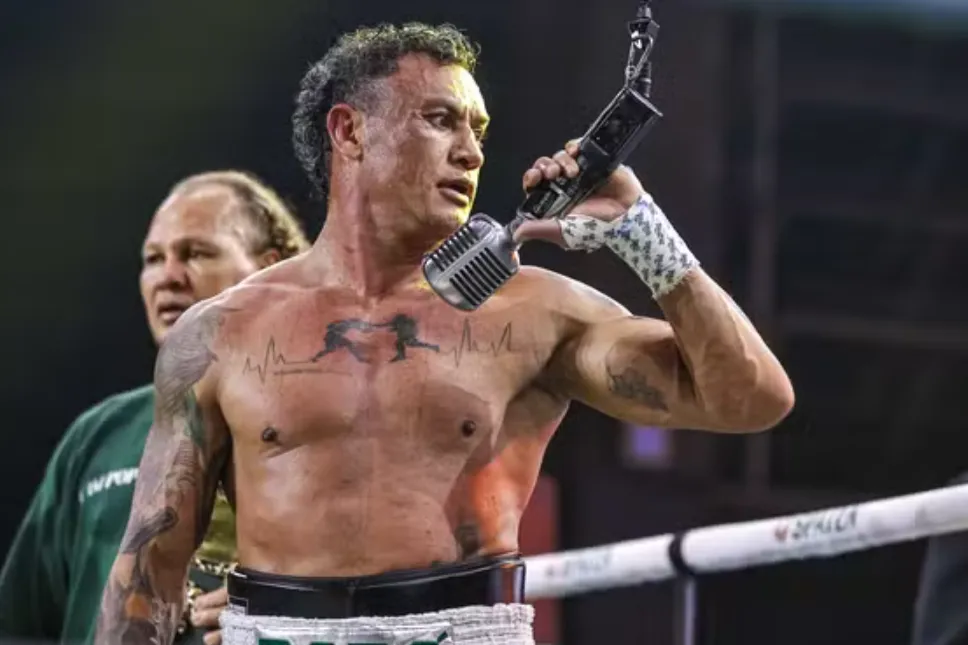 O tetracampeão Popó Freitas está internado em Salvador e passará por cirurgia. Saiba mais sobre o procedimento e a resposta dele sobre a briga no Spaten Fight Night.