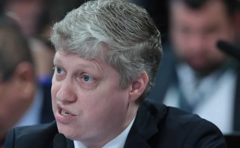 Marcel van Hattem (Novo-RS) defende liberar entrada de estrangeiros no Brasil sem a devida reciprocidade