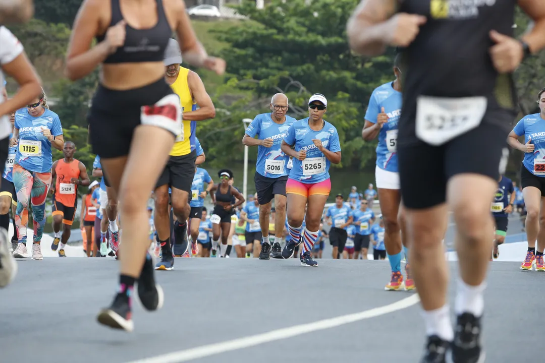 Projeto busca garantir segurança de corredores de rua.