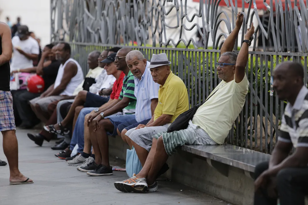 Bahia tinha o 2º maior contingente de pessoas com renda per capita de até 1/2 salário mínimo
