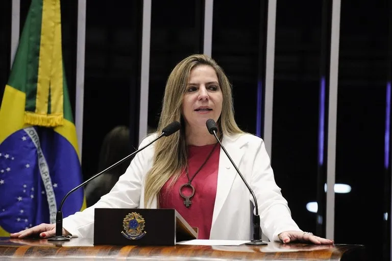Luizianne de Oliveira Lins