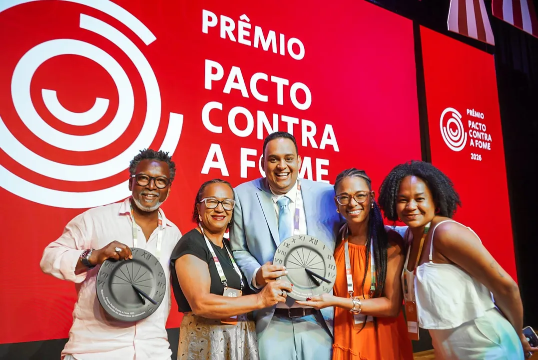 Edielson Miranda (AJEUM), Maria Jesus (Sabores do Quilombo), Tiago Pereira (Bahia Sem Fome), Sirlene Santos (Sabores do Quilombo) e Simone Neres (AJEUM)