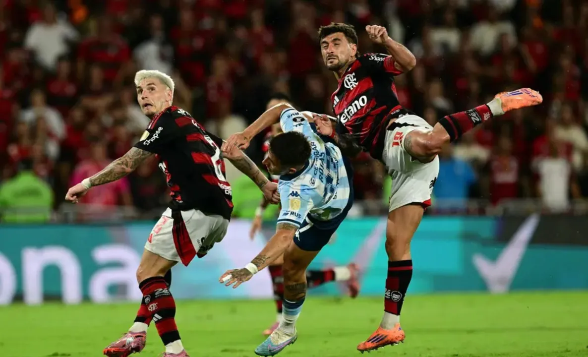 Flamengo e Racing voltam a se enfrentar na Libertadores