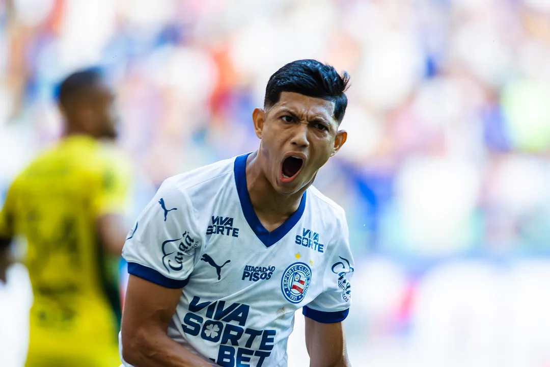 Recuperado, Erick Pulga treina e reforça o Bahia no Brasileirão