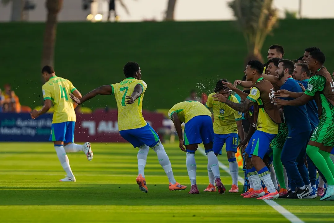 Ruan Pablo comemora mais um golaço no Mundial Sub-17