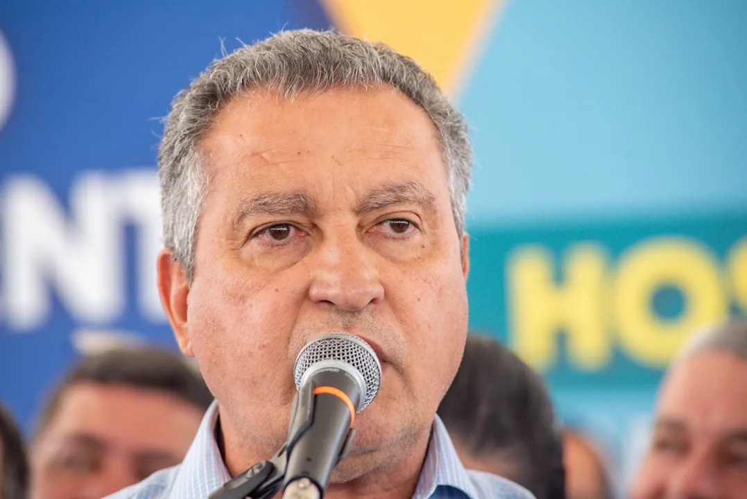 Rui tenta viabilizar candidtura ao Senado.