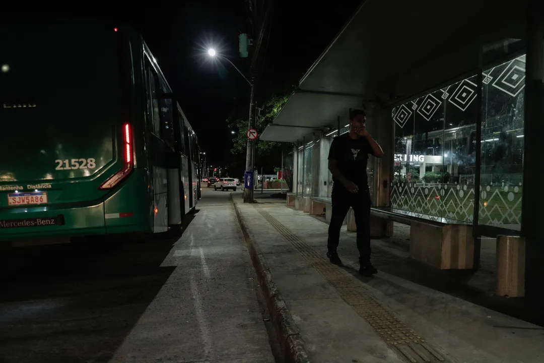 Pontos de ônibus da avenida ACM
